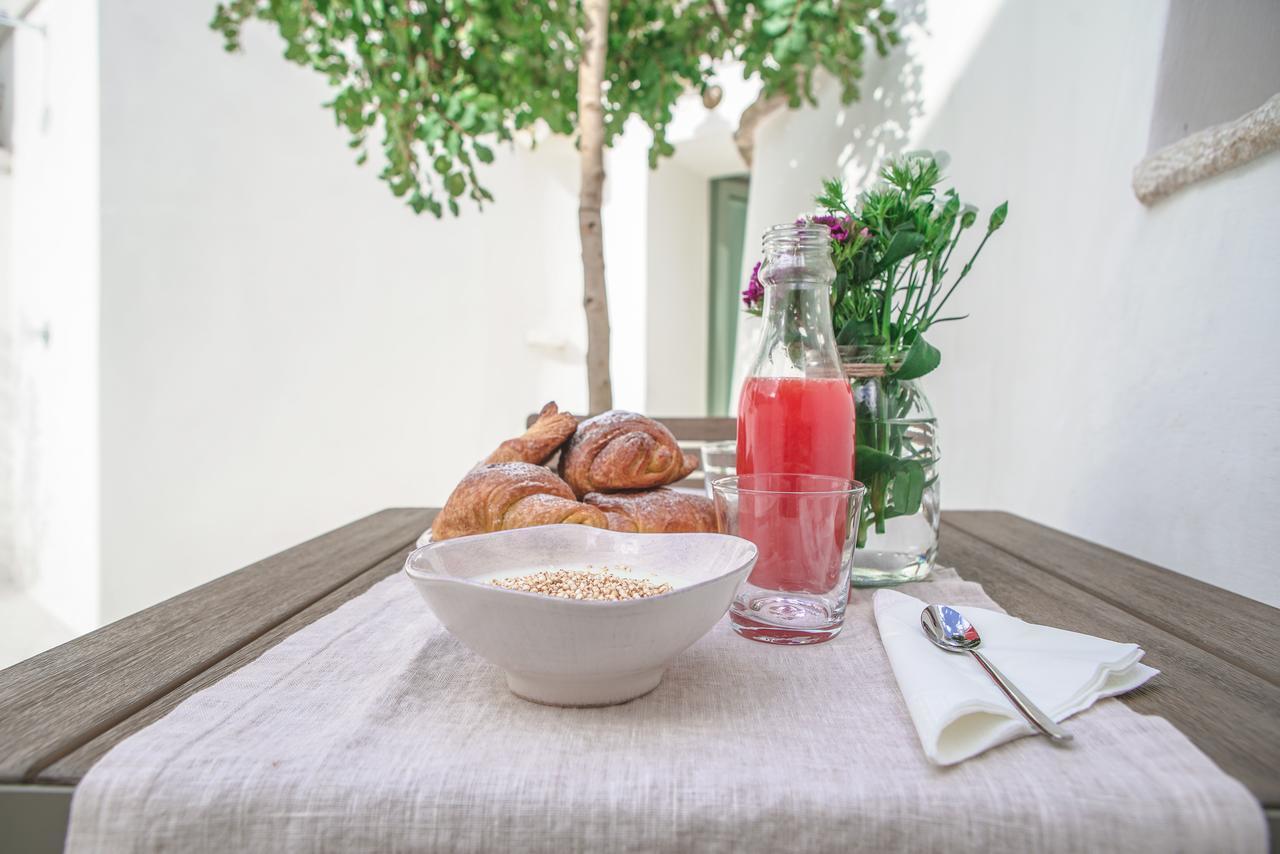 Bed and Breakfast Trullo Essenza-Trulli Anti Charme & Relax Альберобелло Экстерьер фото